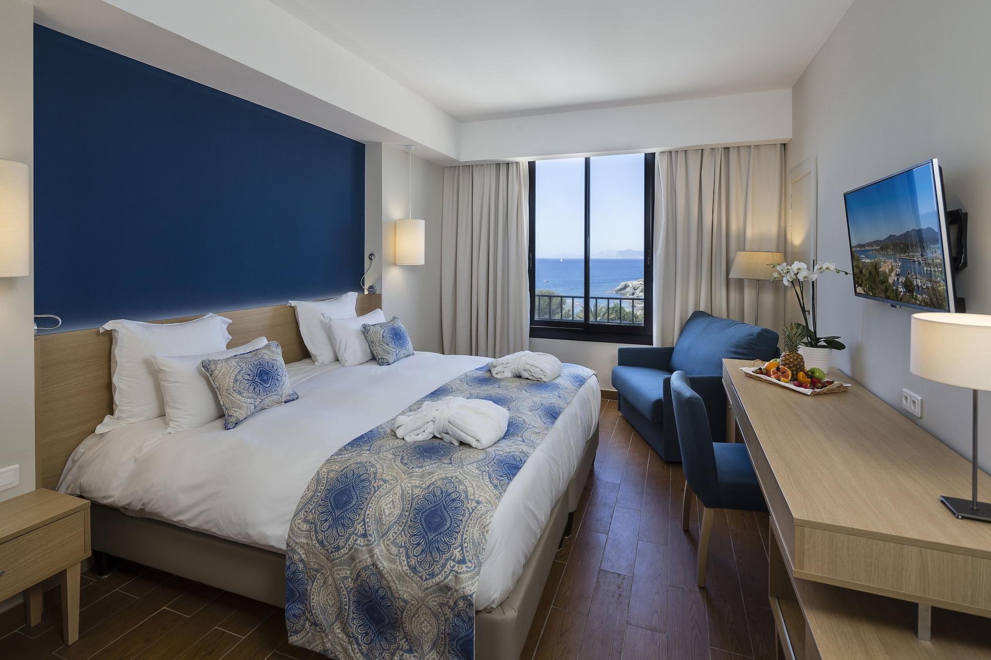 Hotel Helios & Spa - Ile Des Embiez Six-Fours-les-Plages Bagian luar foto