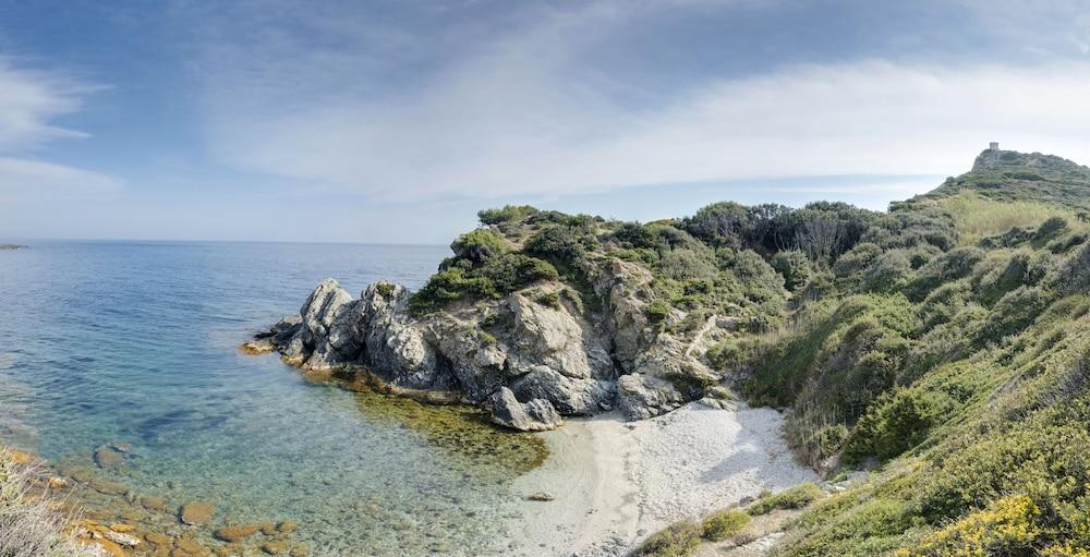 Hotel Helios & Spa - Ile Des Embiez Six-Fours-les-Plages Bagian luar foto