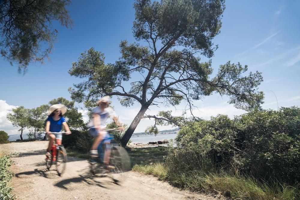 Hotel Helios & Spa - Ile Des Embiez Six-Fours-les-Plages Bagian luar foto