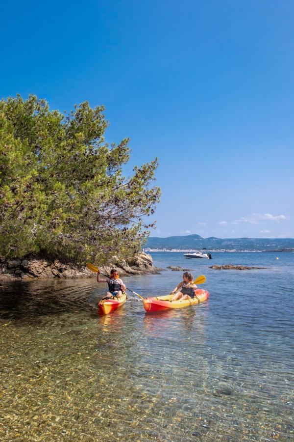 Hotel Helios & Spa - Ile Des Embiez Six-Fours-les-Plages Bagian luar foto