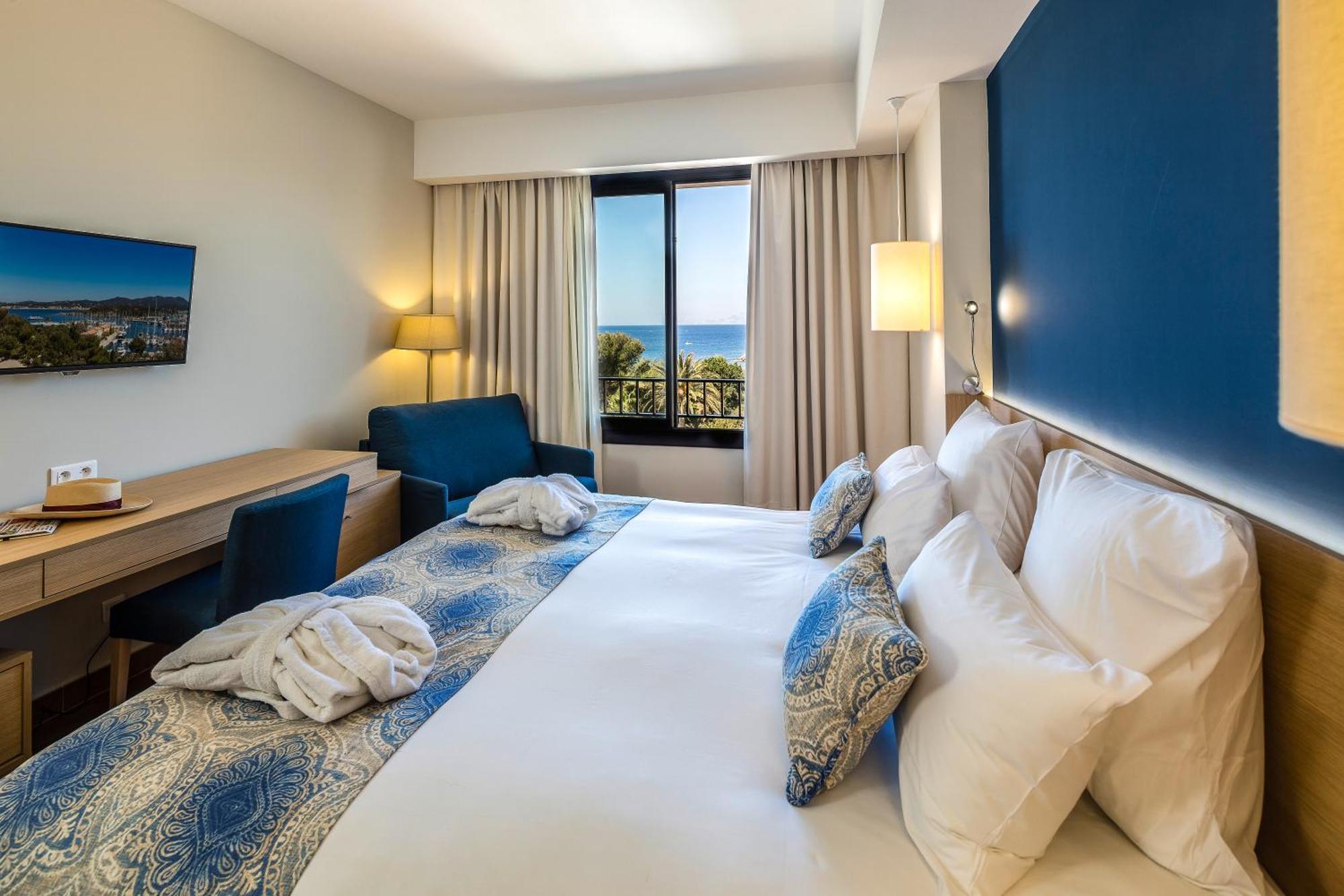 Hotel Helios & Spa - Ile Des Embiez Six-Fours-les-Plages Bagian luar foto