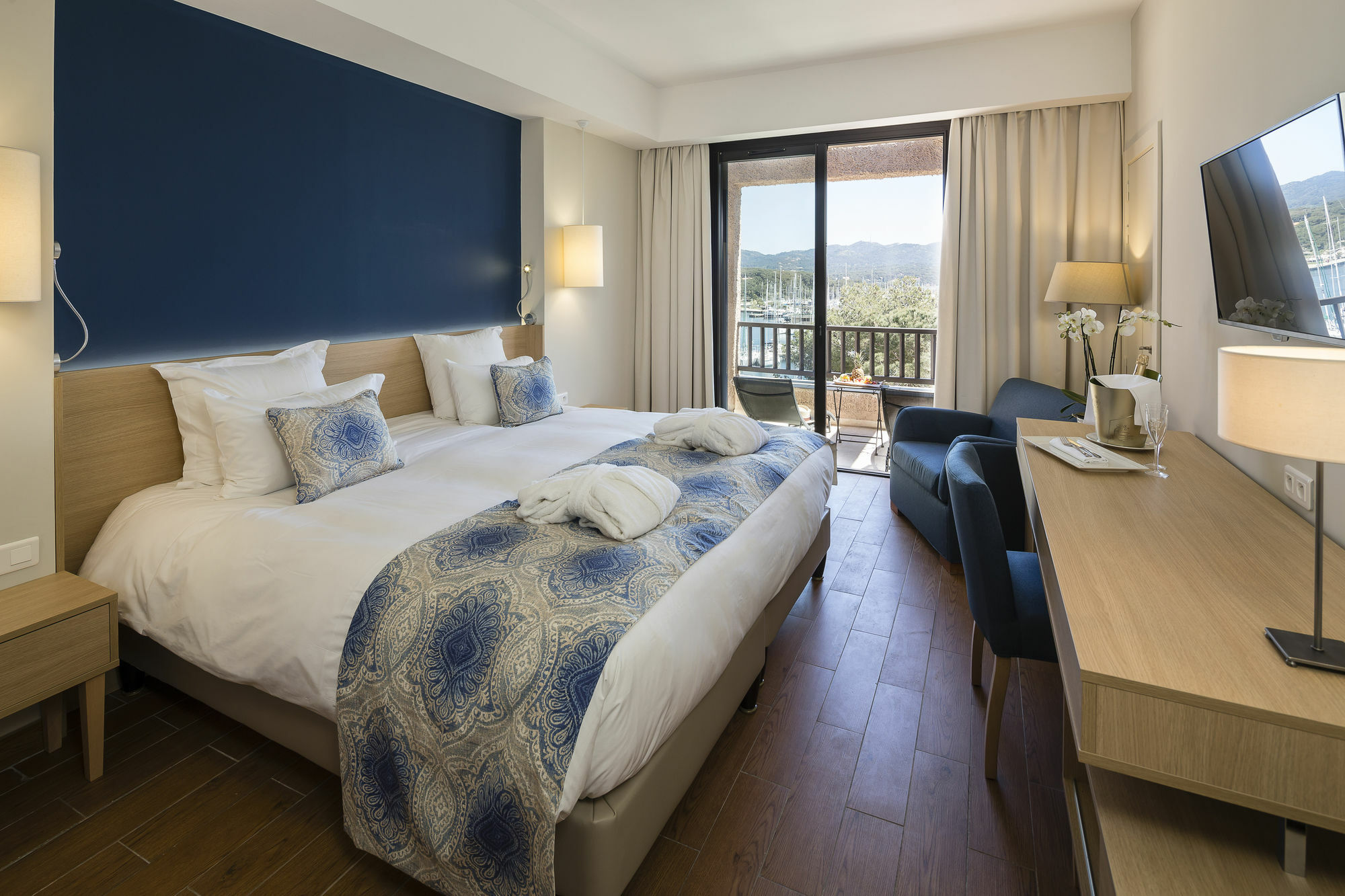 Hotel Helios & Spa - Ile Des Embiez Six-Fours-les-Plages Ruang foto